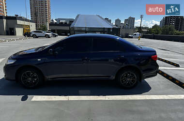 Седан Toyota Corolla 2009 в 