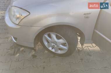 Хэтчбек Toyota Corolla 2006 в Ивано-Франковске