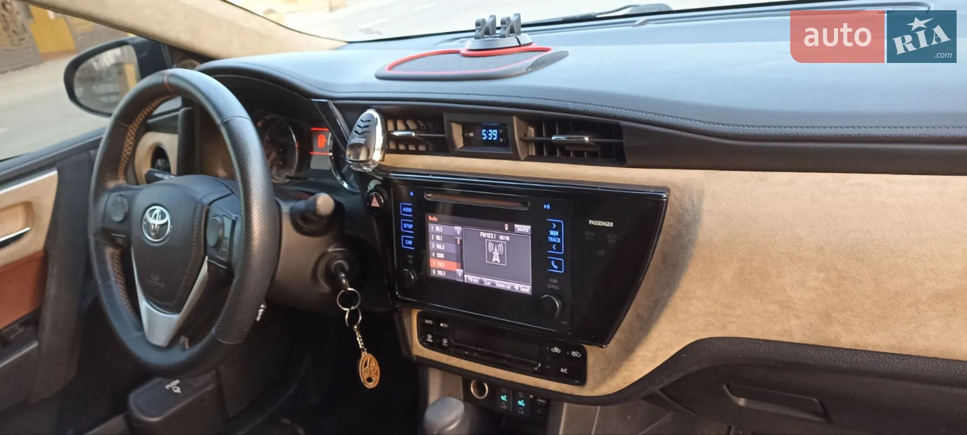 2017 Toyota Corolla - мініатюра 19