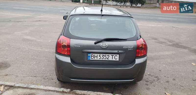 Хетчбек Toyota Corolla 2005 в Одесі