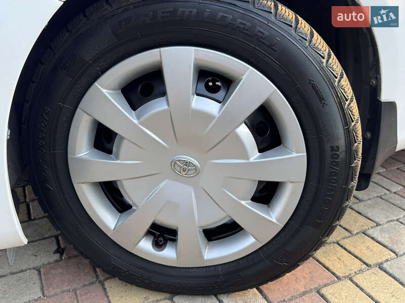 Седан Toyota Corolla 2010 в Одессе