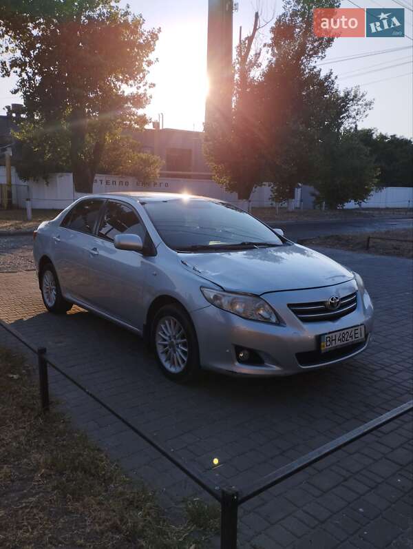 Седан Toyota Corolla 2008 в Белгороде-Днестровском