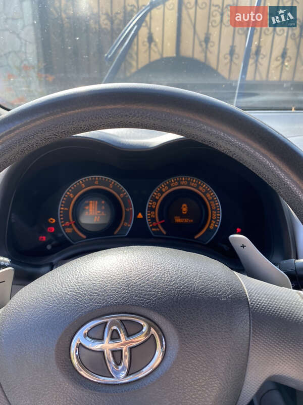 Седан Toyota Corolla 2008 в Одессе