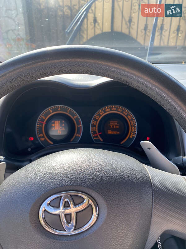 Седан Toyota Corolla 2008 в Одессе