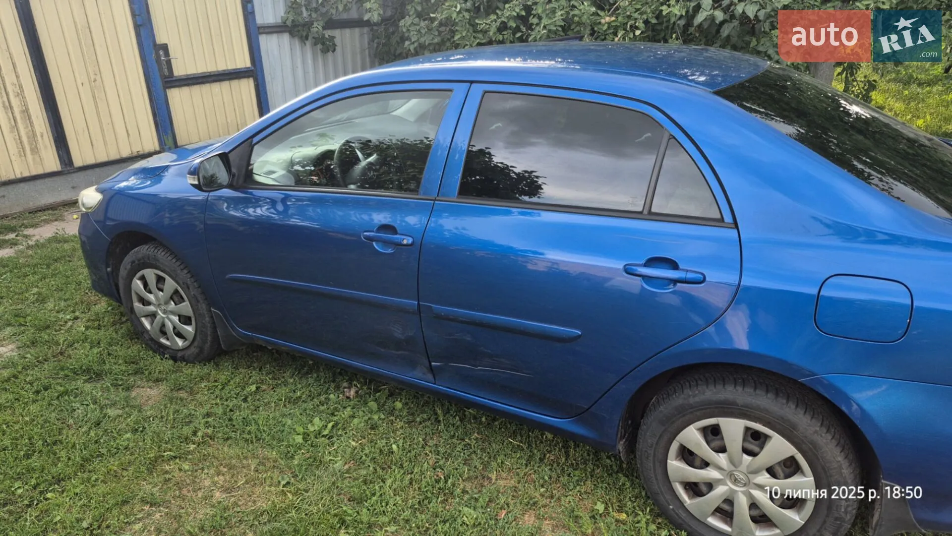 2011 Toyota Corolla - мініатюра 9