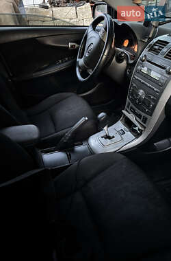 Седан Toyota Corolla 2006 в 