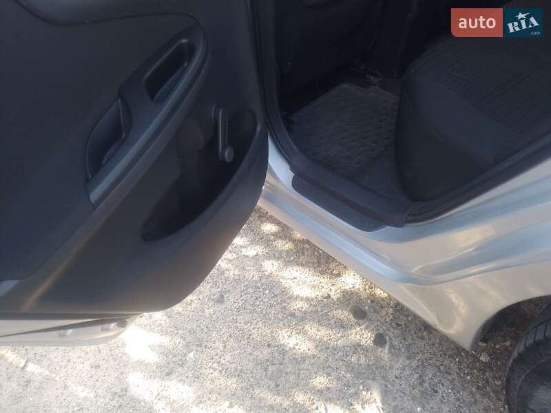 Седан Toyota Corolla 2008 в Козове