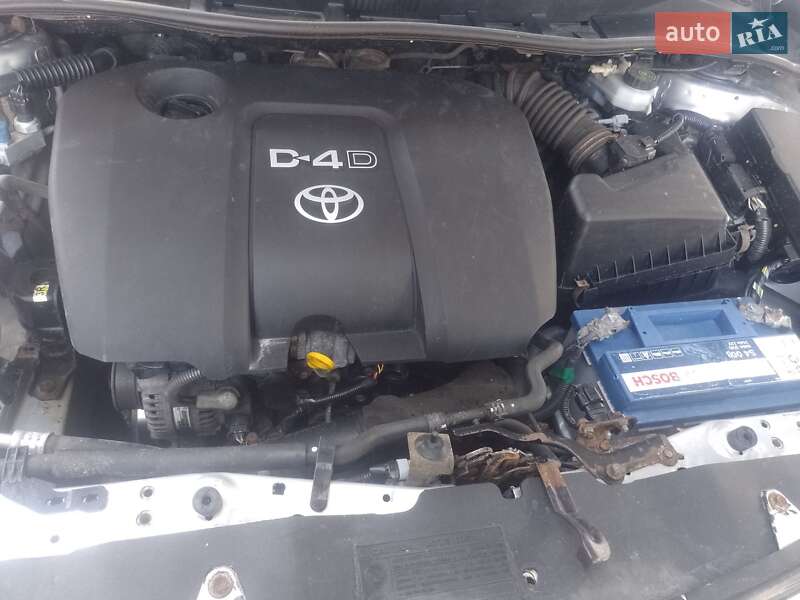 Седан Toyota Corolla 2008 в Козове