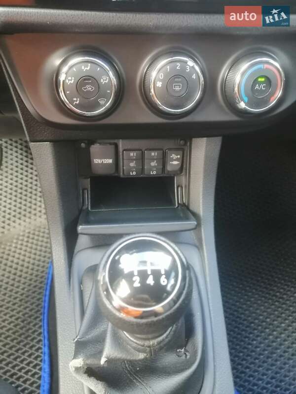 Седан Toyota Corolla 2014 в Киеве