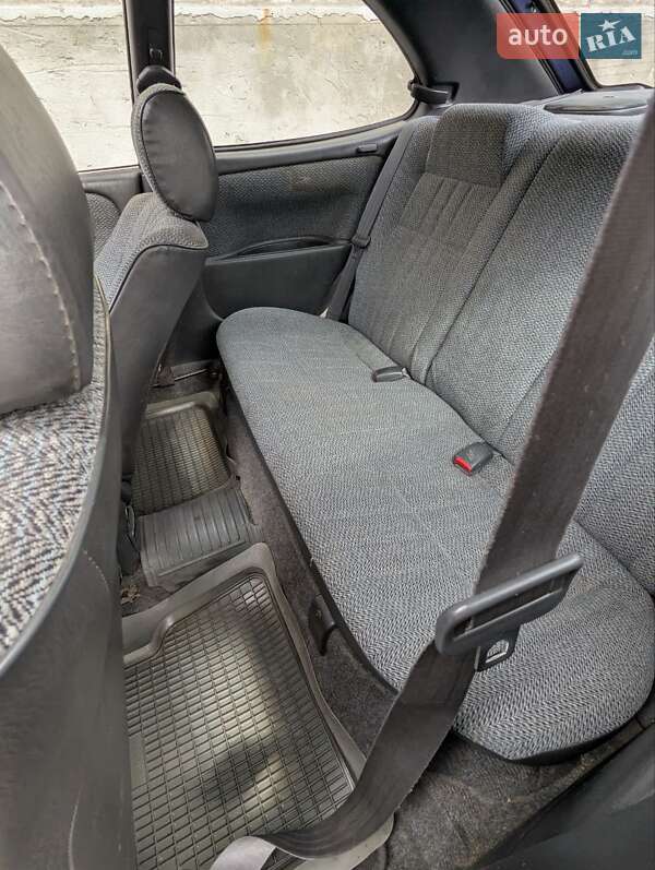 Хэтчбек Toyota Corolla 1993 в Светловодске