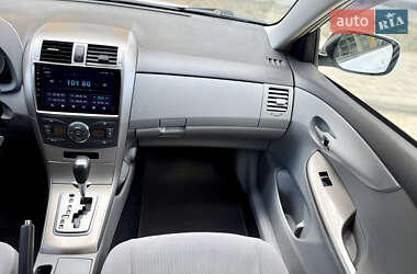 Седан Toyota Corolla 2008 в 
