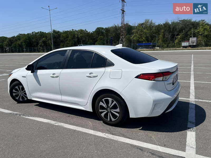 Седан Toyota Corolla 2019 в Запорожье