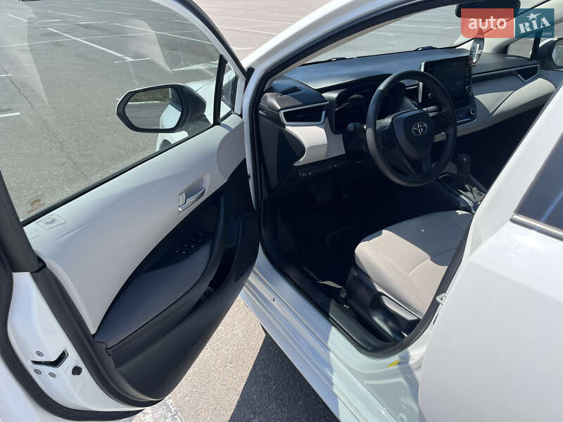 Седан Toyota Corolla 2019 в Запорожье