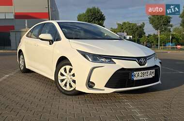 Седан Toyota Corolla 2020 в Києві