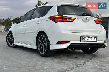 Хетчбек Toyota Corolla 2018 в 