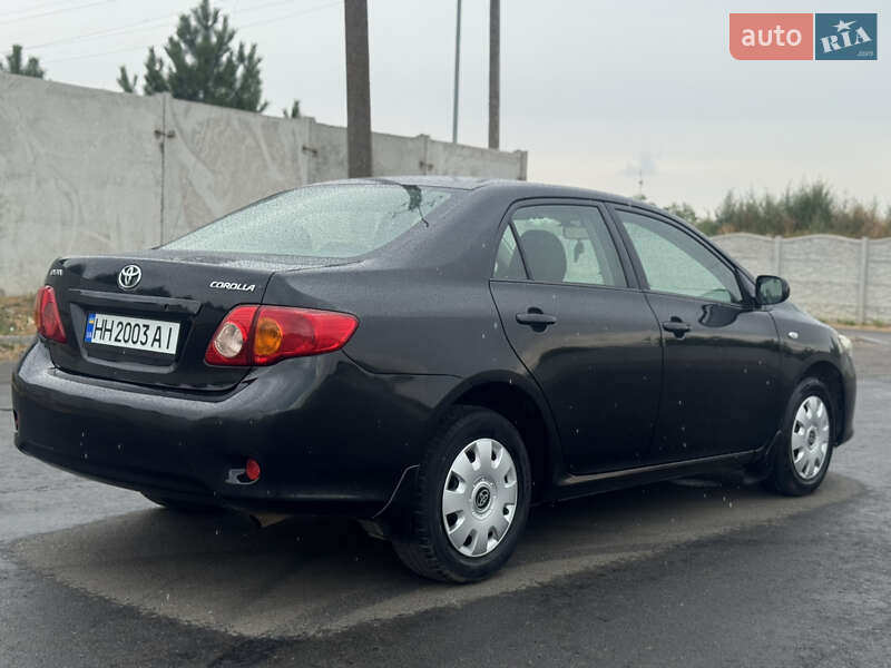 Седан Toyota Corolla 2008 в Одессе