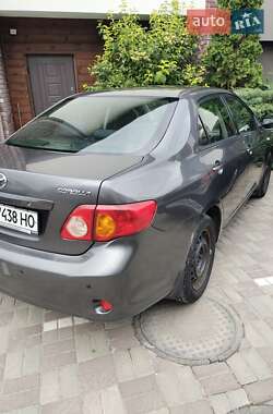 Седан Toyota Corolla 2008 в 