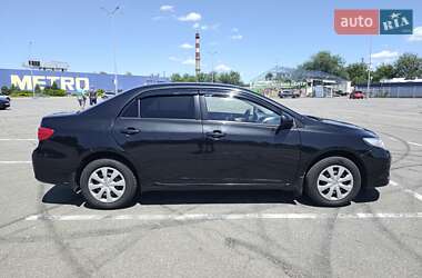 Седан Toyota Corolla 2012 в 