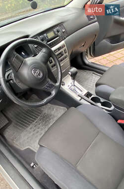 Седан Toyota Corolla 2006 в 