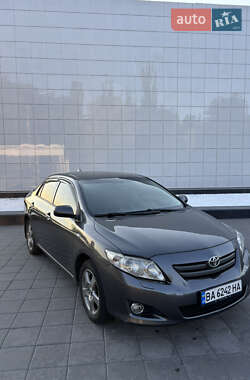 Седан Toyota Corolla 2007 в Світловодську