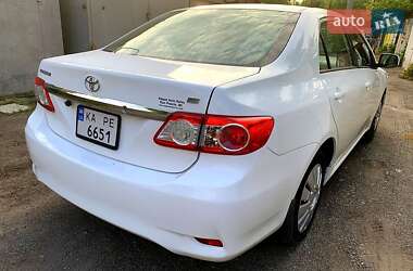 Седан Toyota Corolla 2012 в Днепре