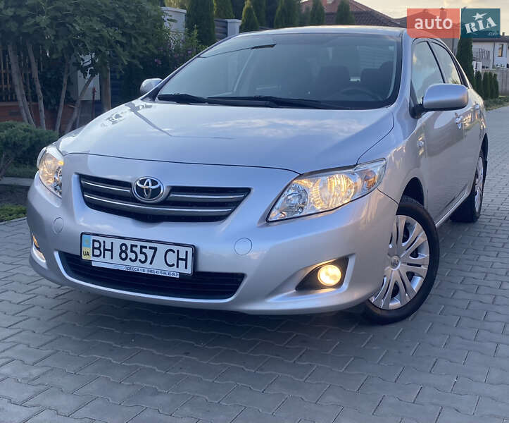Седан Toyota Corolla 2008 в Одессе