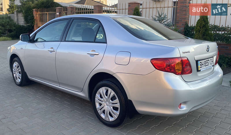 Седан Toyota Corolla 2008 в Одессе