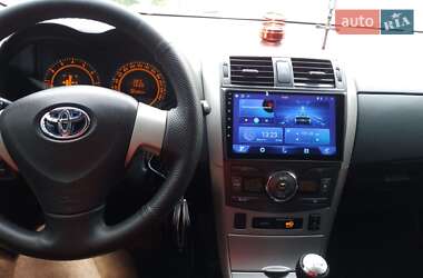 Седан Toyota Corolla 2008 в 