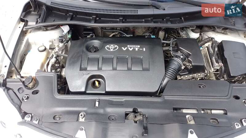 Седан Toyota Corolla 2008 в Хмельницькому