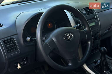 Седан Toyota Corolla 2008 в 