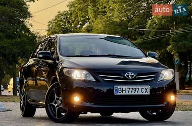 Седан Toyota Corolla 2013 в Одесі