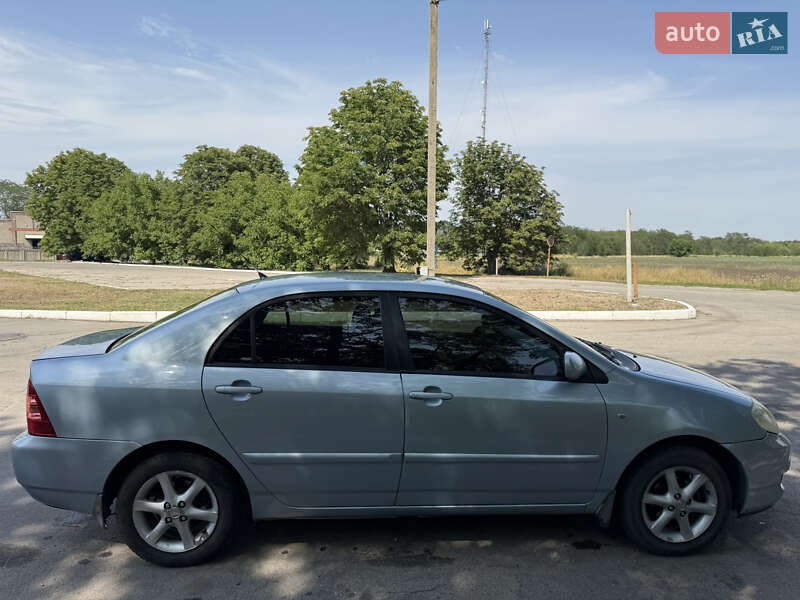 Седан Toyota Corolla 2005 в Запоріжжі