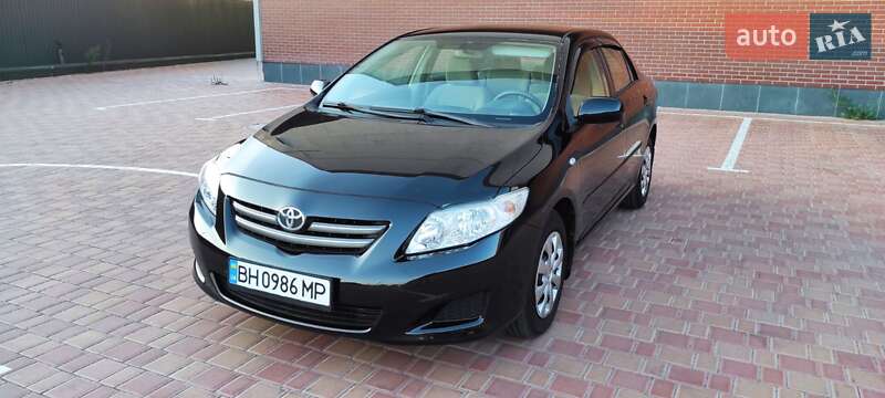 Седан Toyota Corolla 2008 в Одессе