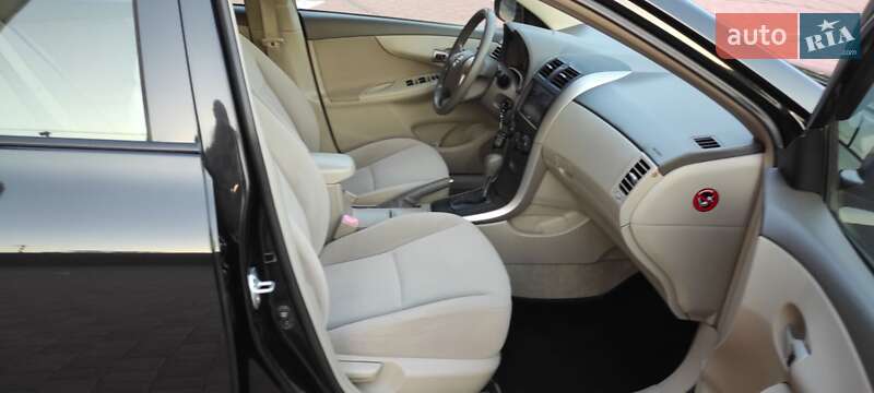 Седан Toyota Corolla 2008 в Одессе