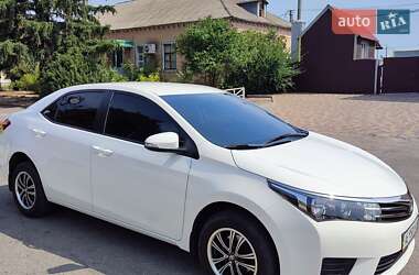 Седан Toyota Corolla 2014 в Долинской