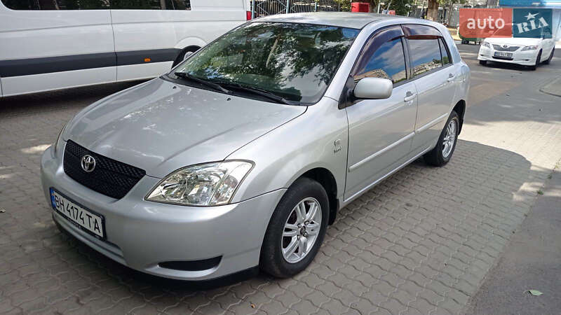 Toyota Corolla 2003