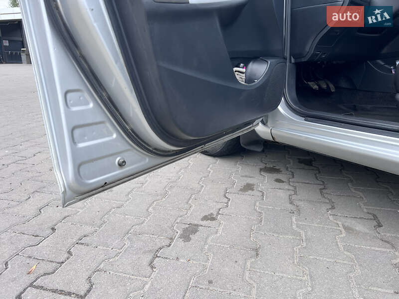 Седан Toyota Corolla 2008 в Львове