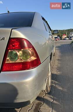 Седан Toyota Corolla 2006 в 