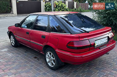 Хэтчбек Toyota Corolla 1990 в 