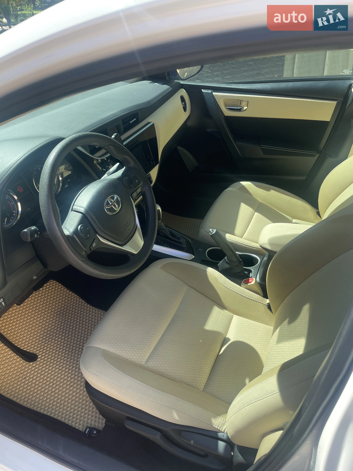 2018 Toyota Corolla - мініатюра 18