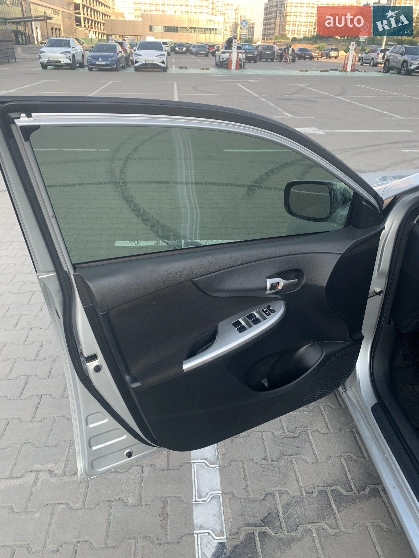 2013 Toyota Corolla - мініатюра 8