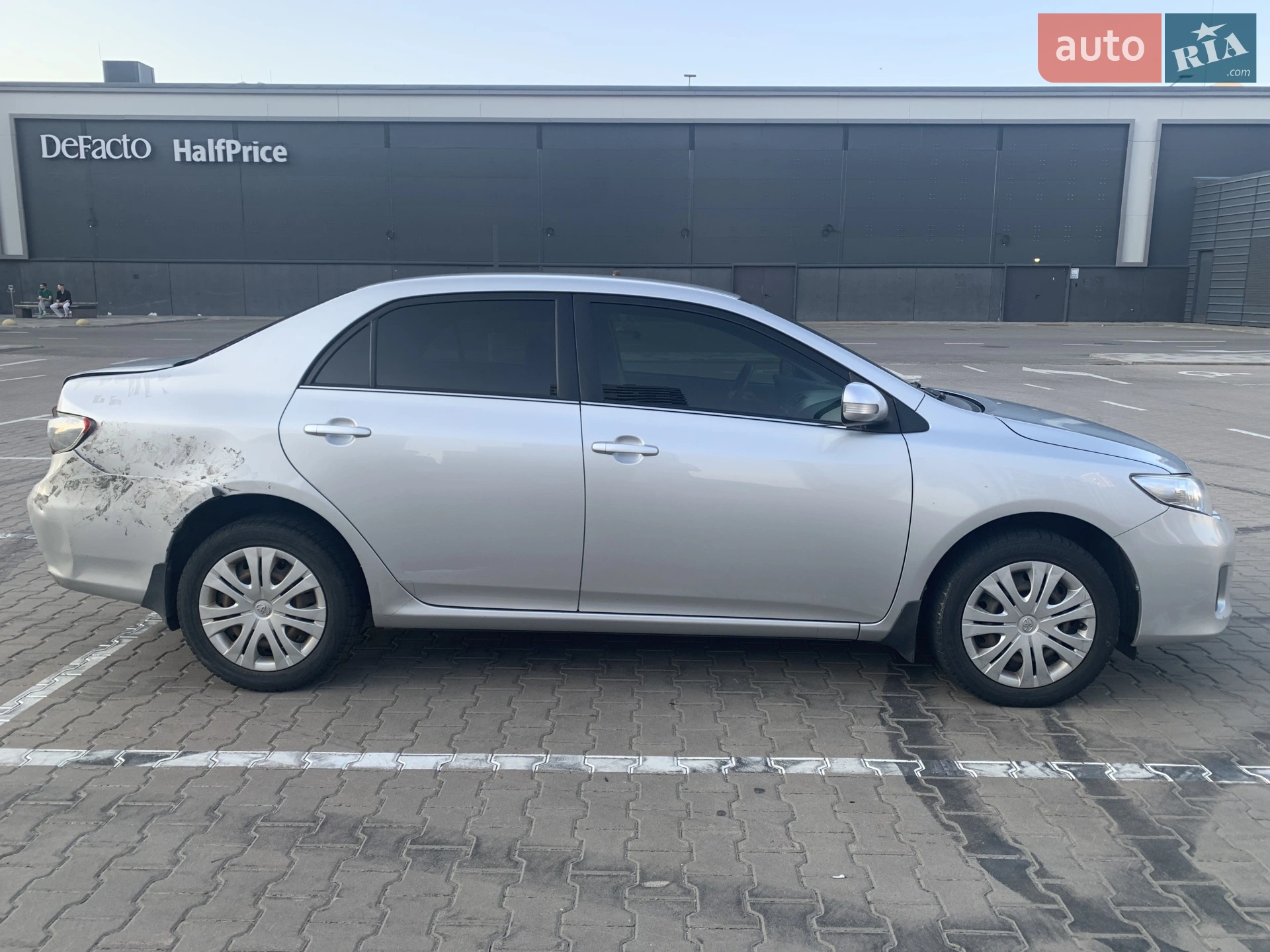 2013 Toyota Corolla - мініатюра 20