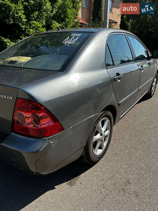 Седан Toyota Corolla 2006 в Киеве
