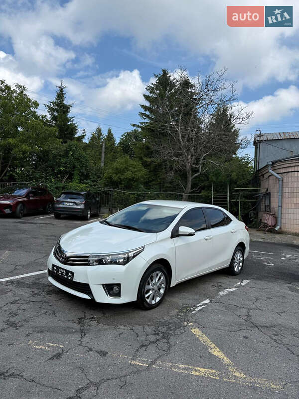 Toyota Corolla 2013