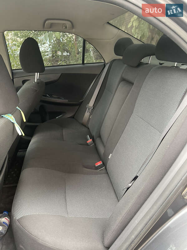 Седан Toyota Corolla 2007 в Киеве