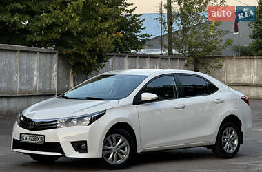 Седан Toyota Corolla 2016 в Білій Церкві