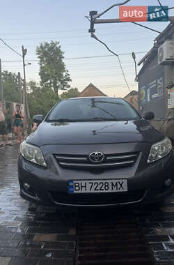 Седан Toyota Corolla 2006 в Болграде