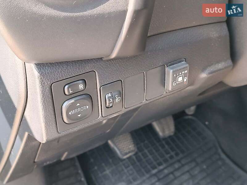 Седан Toyota Corolla 2016 в Харкові