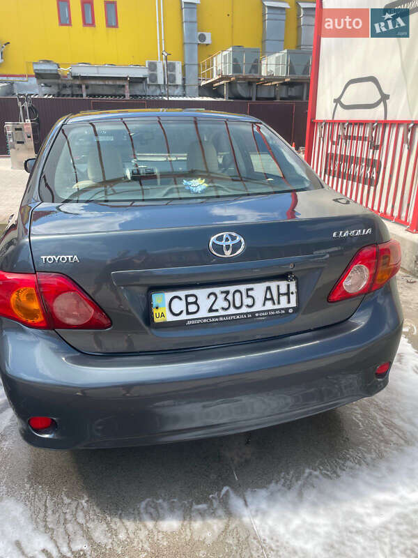 Седан Toyota Corolla 2008 в Сумах