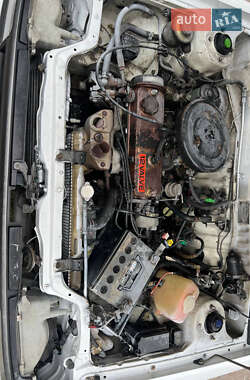 Купе Toyota Corolla 1987 в  фото 9 Купе Toyota Corolla 1987 в